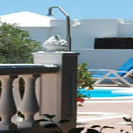 Sleeps 8 Pool Wifi Villa